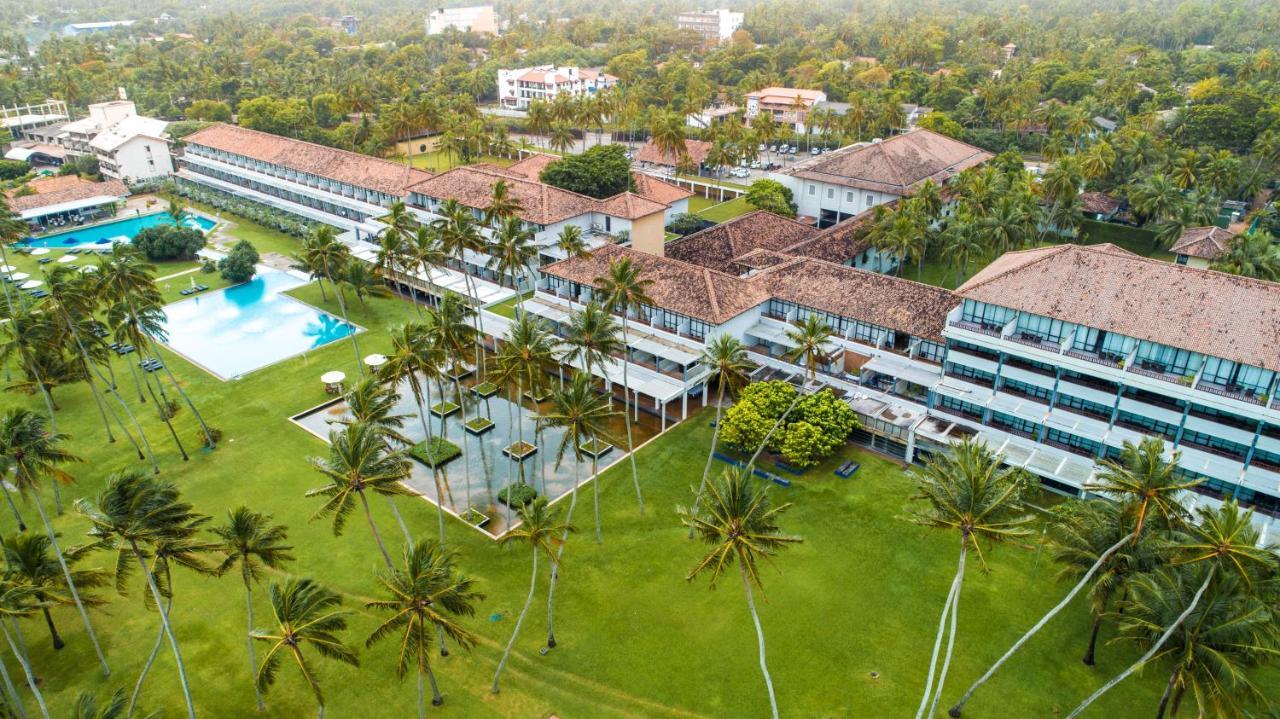The Blue Water - Geoffrey Bawa Heritage - City Resort Hotel Wadduwa Eksteriør bilde