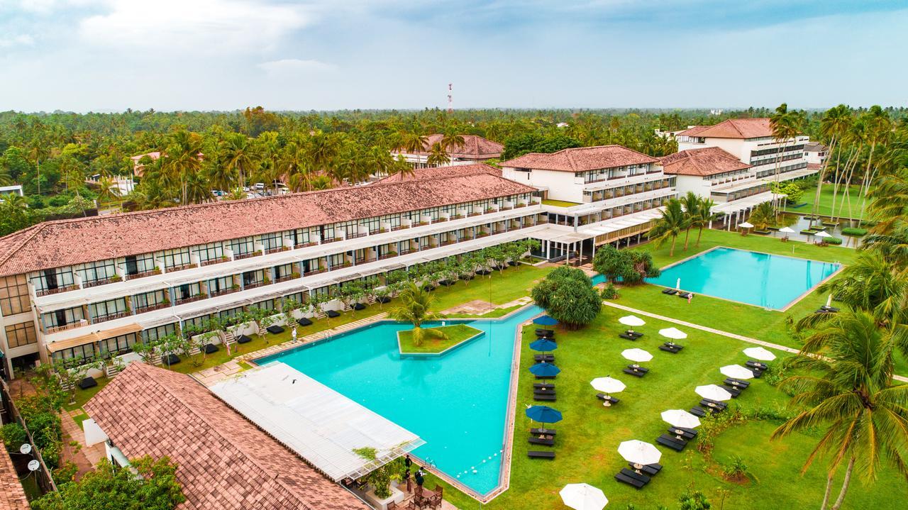 The Blue Water - Geoffrey Bawa Heritage - City Resort Hotel Wadduwa Eksteriør bilde