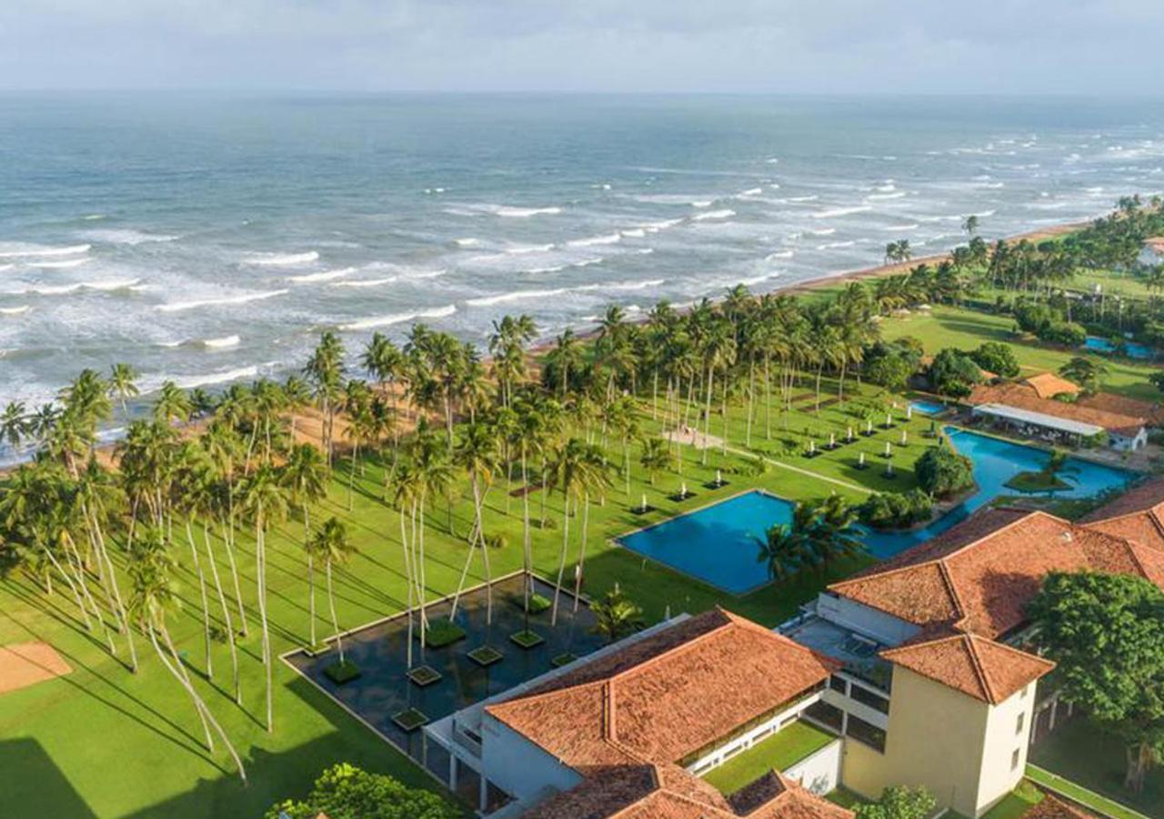 The Blue Water - Geoffrey Bawa Heritage - City Resort Hotel Wadduwa Eksteriør bilde